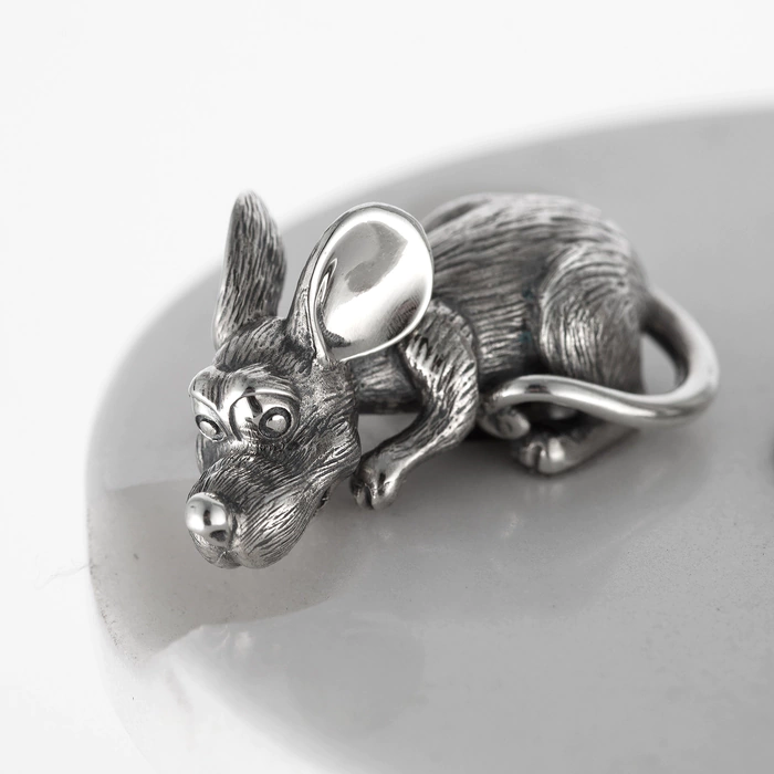 Slide for serving cheese "Mouse feast"